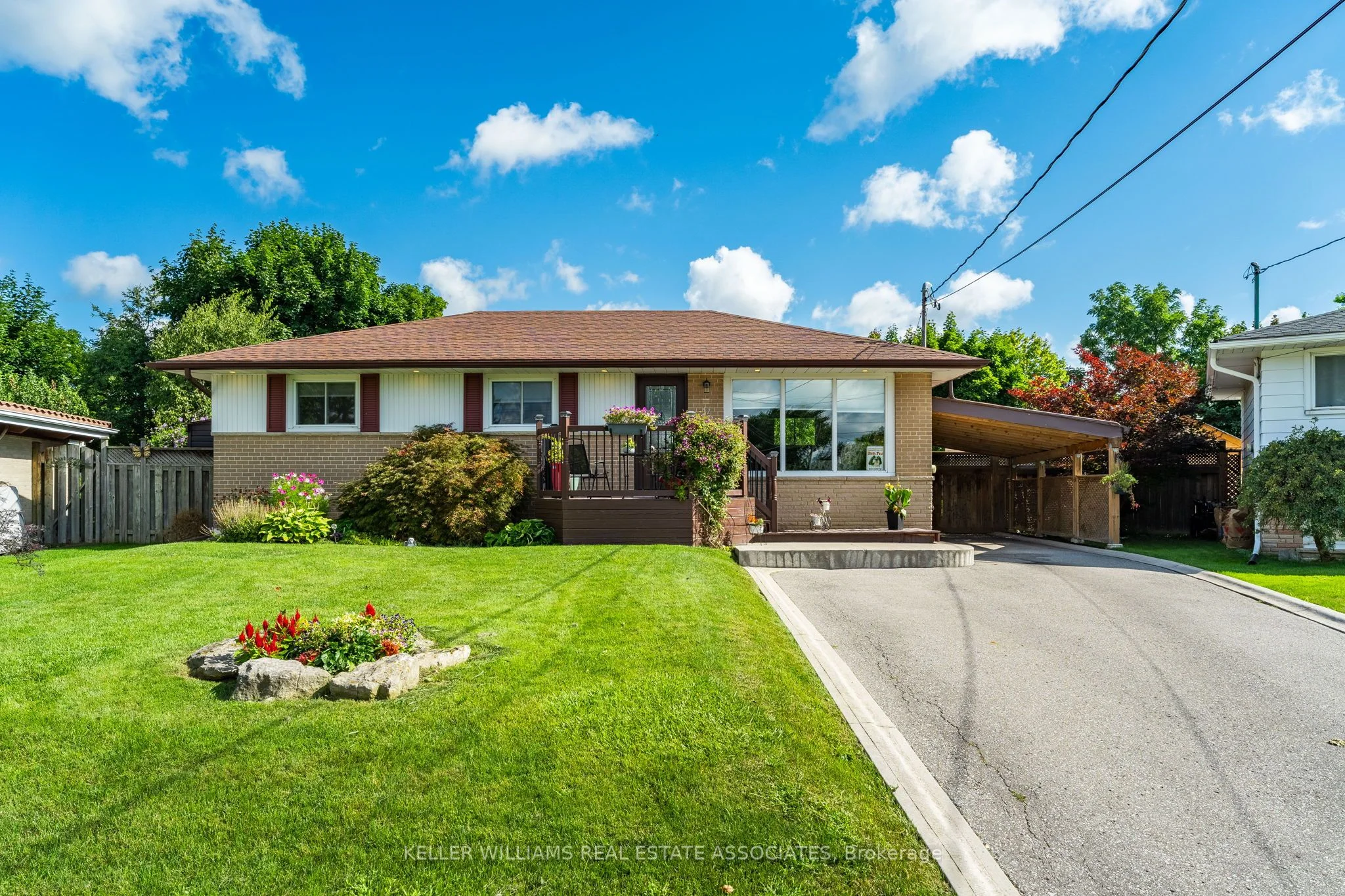 Detached in Halton Hills