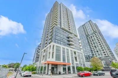 Condo Apartment in Toronto