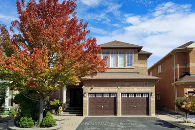 Detached in Mississauga