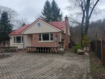 Detached in Caledon