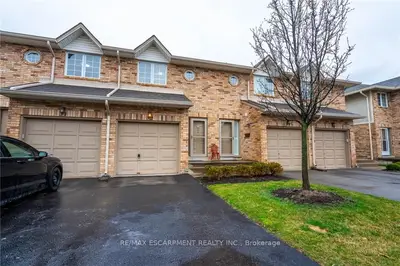 2025 Cleaver Avenue 32, Burlington, On L7m 4h8
