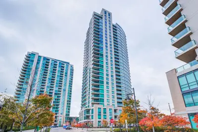 215 Sherway Gardens Road 1006, Toronto W08, On M9c 0a4