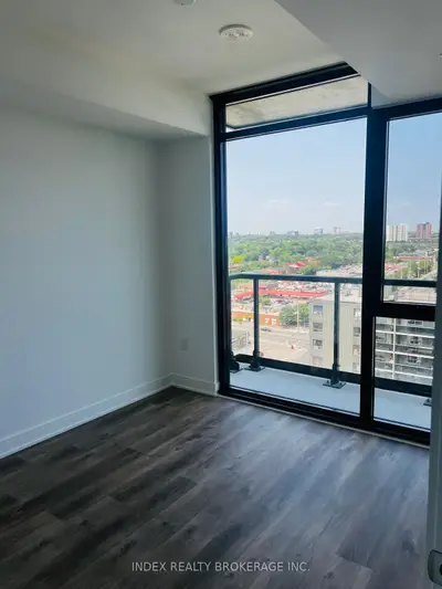 Condo Apartment in Mississauga
