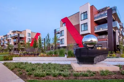 Condo Apartment in Mississauga