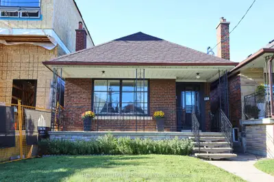 Detached in Toronto