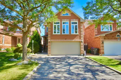 Detached in Brampton