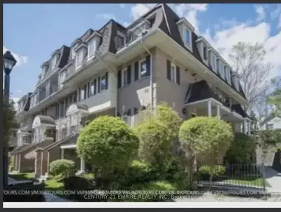72 Sidney Belsey Crescent 104, Toronto W04, On M6m 5j6