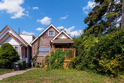 Detached in Toronto