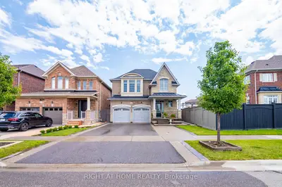 Detached in Halton Hills