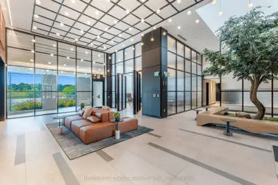 Condo Apartment in Oakville