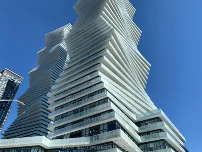 Condo Apartment in Mississauga