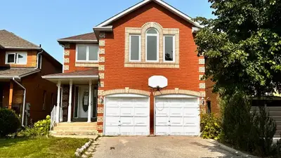 Detached in Brampton