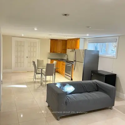 Detached in Oakville