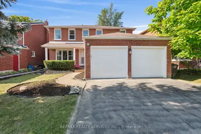 Detached in Brampton
