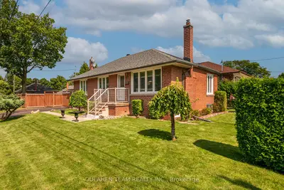 Detached in Toronto