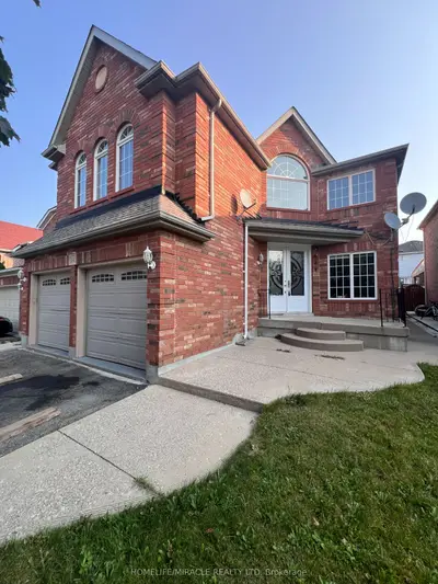 Detached in Brampton