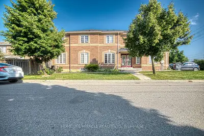 Semi-Detached in Brampton