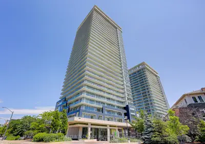 Condo Apartment in Mississauga