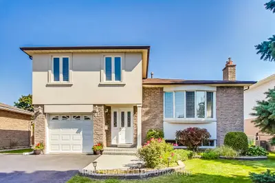 Detached in Brampton