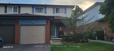Semi-Detached in Mississauga