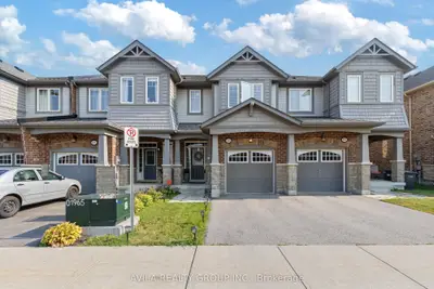 Att/Row/Townhouse in Caledon