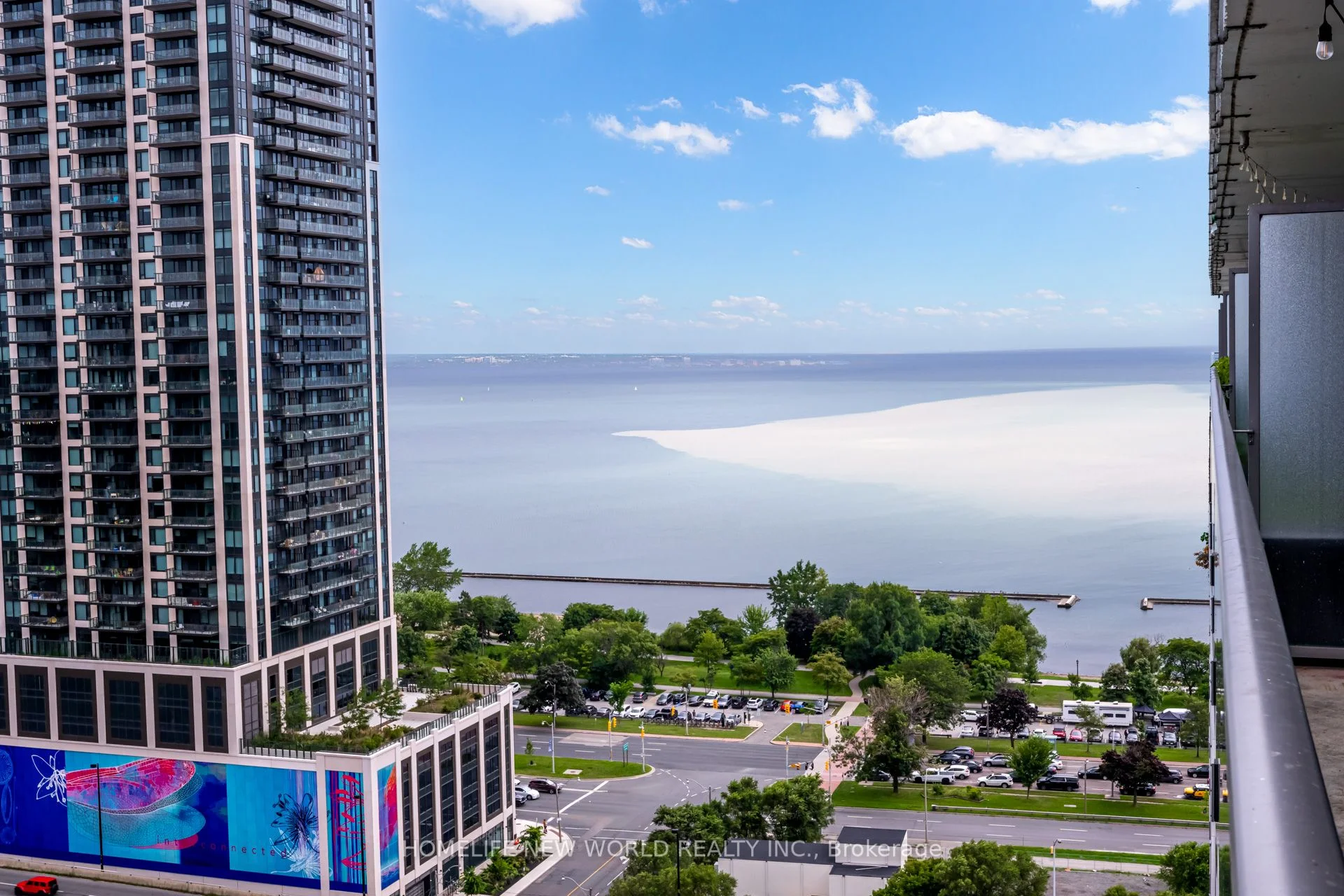 Condo Apartment in Toronto