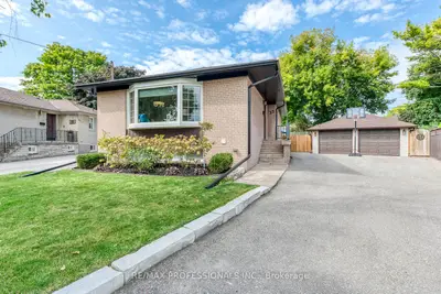 Detached in Toronto