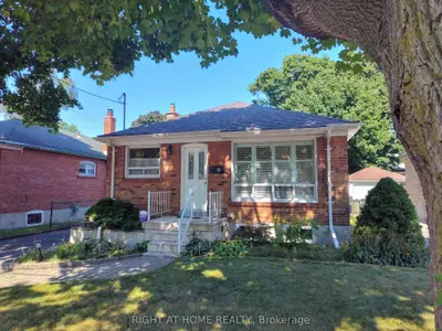 Detached in Toronto