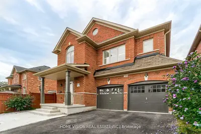 Detached in Brampton