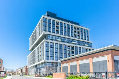 Condo Apartment in Mississauga