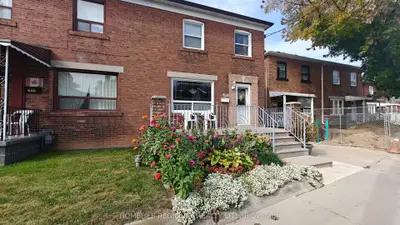 Semi-Detached in Toronto