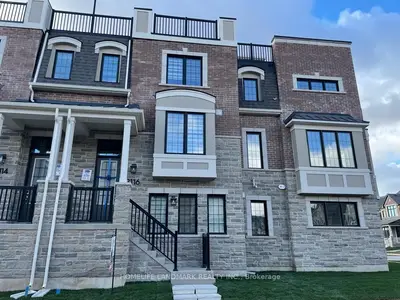 Att/Row/Townhouse in Oakville