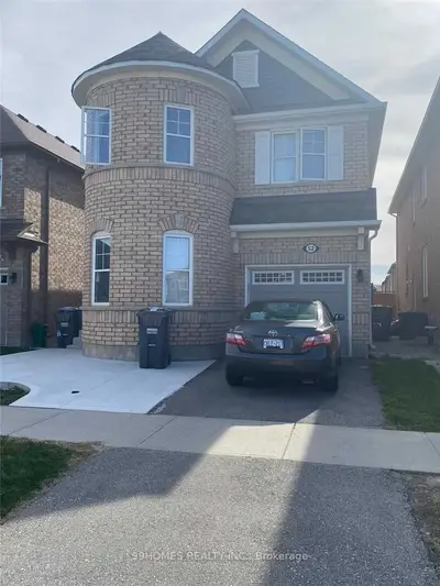 Detached in Brampton