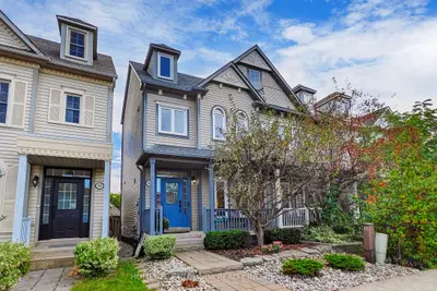 Semi-Detached in Oakville