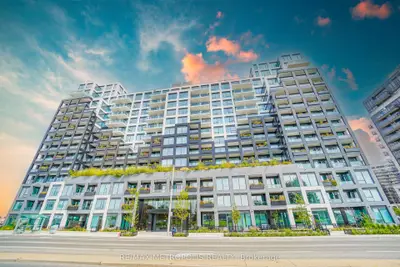Condo Apartment in Toronto