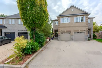 Semi-Detached in Mississauga