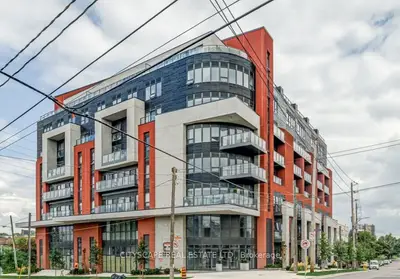 Condo Townhouse in Toronto