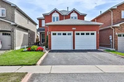 Detached in Mississauga