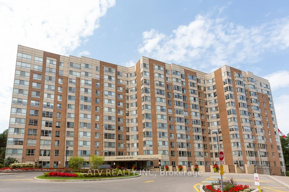 Condo Apartment in Mississauga