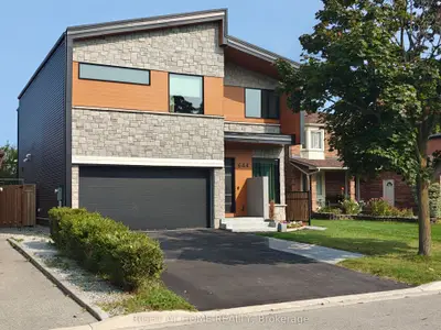 Detached in Mississauga