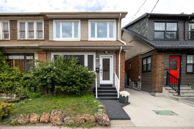 2654 Lake Shore Boulevard W, Toronto W06, On M8v 1g8