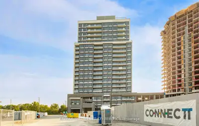 Condo Apartment in Milton