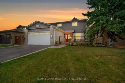 Detached in Burlington