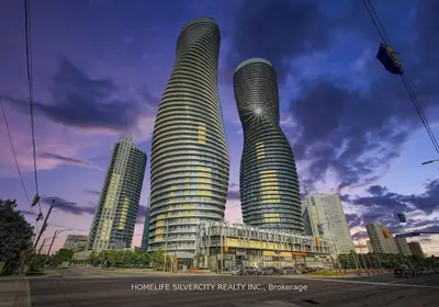 Condo Apartment in Mississauga