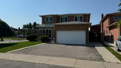 Detached in Brampton