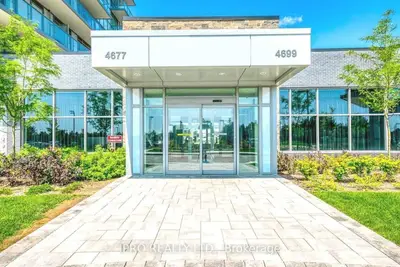 Condo Apartment in Mississauga