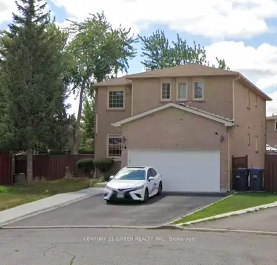 Detached in Brampton