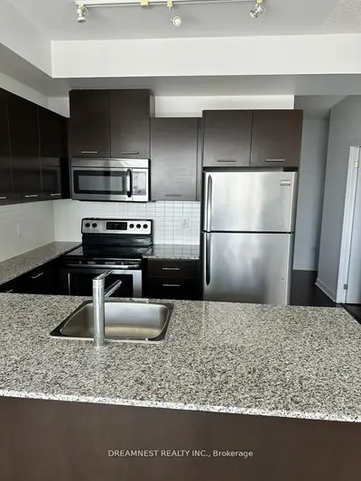 360 Square One Drive 2408, Mississauga, On L5b 0e6