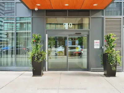 510 Curran Place 2402, Mississauga, On L5b 0j8