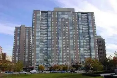 Condo Apartment in Mississauga